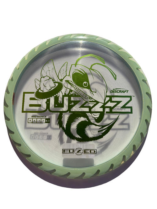 Grön FuZed Line Buzzz Saw Pattern discgolfdisc från DiscSpot Sverige, designad för exakt kast och bra flygbana