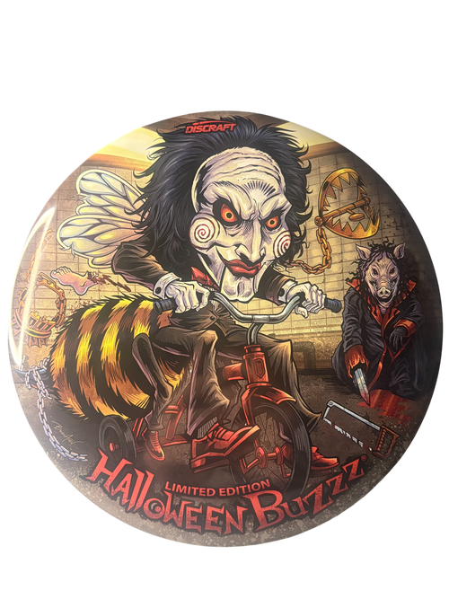 Discraft ESP SuperColor Buzzz Halloween 2026 – midrange discgolfdisc i ESP-plast med färgstark Halloween-design av Brian Allen.