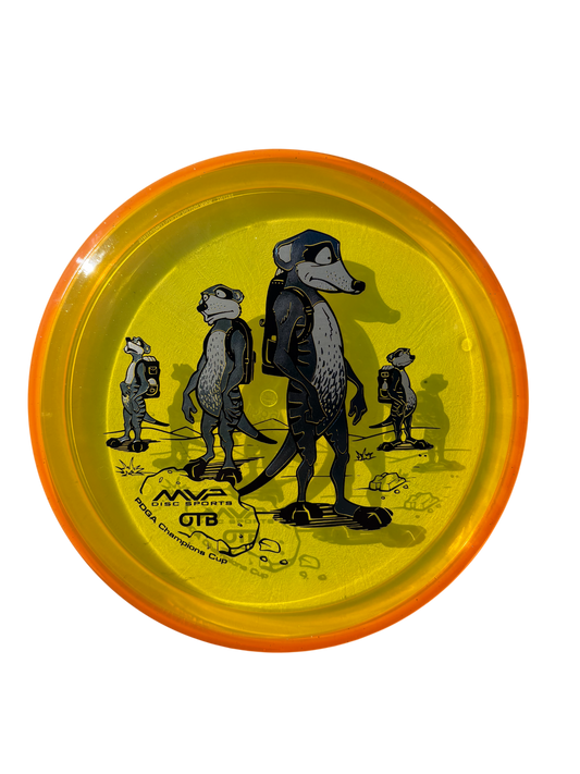 Närbild Axiom Prism Proton Crave Champions Cup Edition disc golf driver Discspot